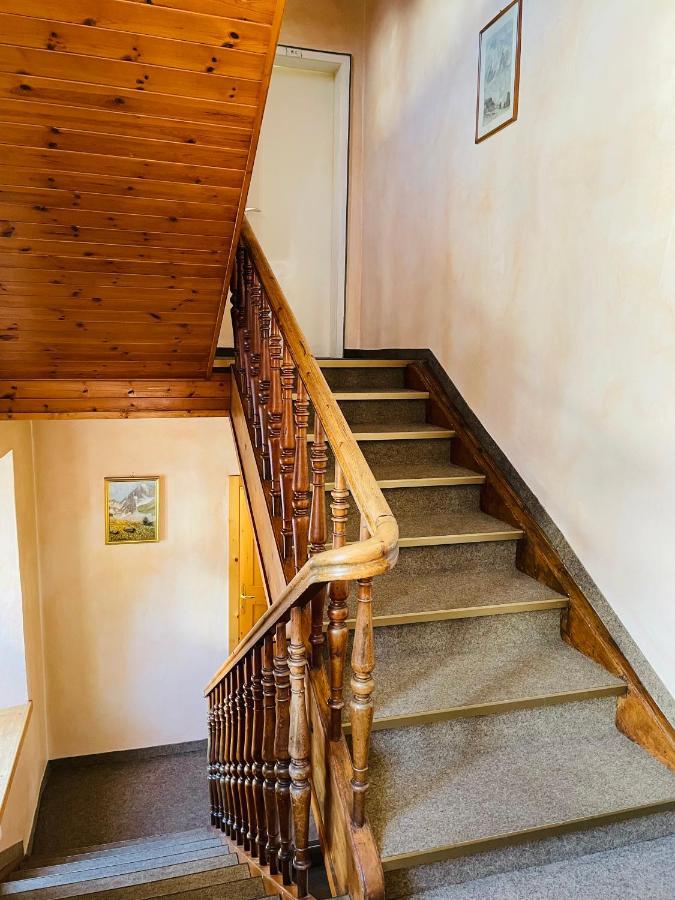 סולדה Glacier Rock Guesthouse מראה חיצוני תמונה