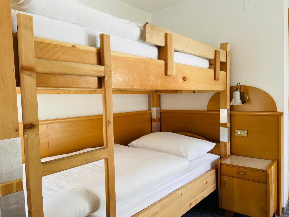 סולדה Glacier Rock Guesthouse מראה חיצוני תמונה