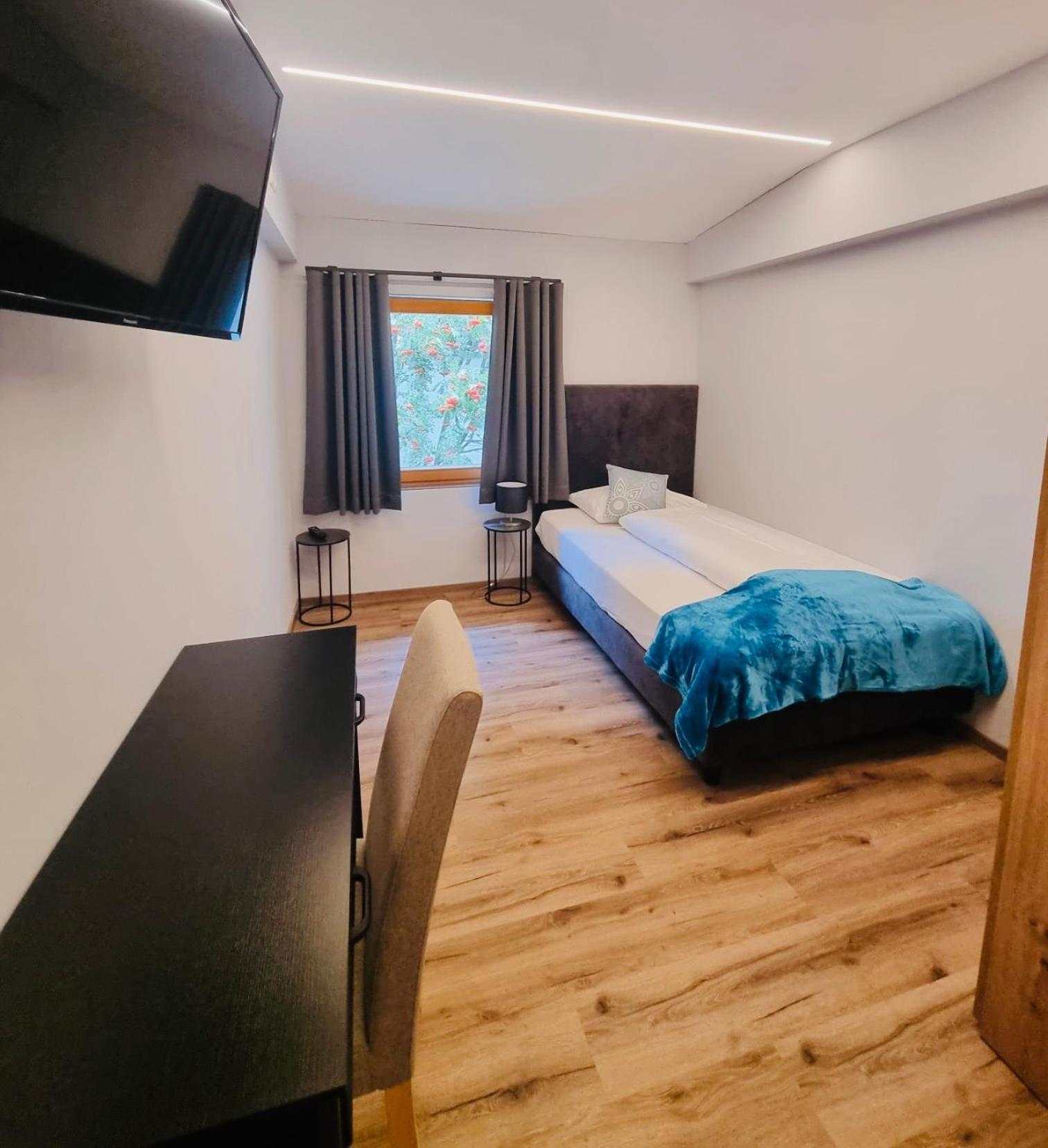 סולדה Glacier Rock Guesthouse מראה חיצוני תמונה